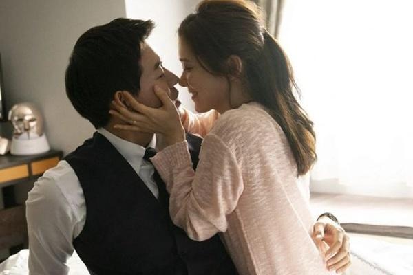 Phát hiện 2 lần ngoại tình, vợ nói câu này khiến chồng bật khóc-1