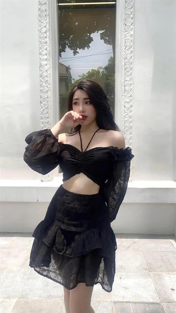 Nhan sắc nóng bỏng của em Đào karaoke làm náo loạn gia đình Thanh Sơn-4