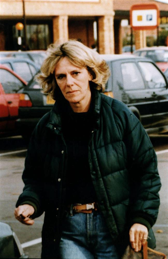 Ngoại hình Hoàng hậu Camilla trong hơn 4 thập kỷ qua-5