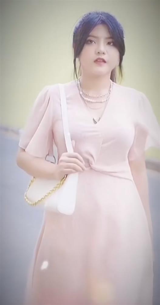 Hot girl 11 triệu follow khoe dáng sau khi giảm 12kg-2