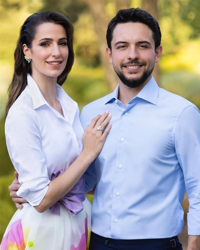 Nhan sắc con gái tỷ phú vừa kết hôn với Thái tử Jordan-9