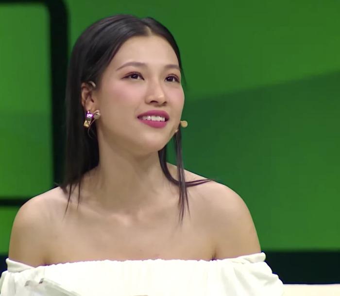 MC Hoàng Oanh nghẹn ngào nhắc đến chuyện tan vỡ trên sóng Người Ấy Là Ai-2