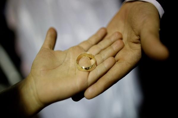 Quốc gia duy nhất cấm vợ chồng ly hôn
