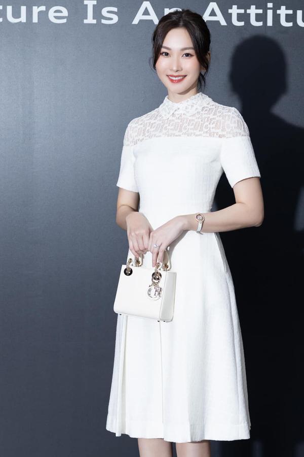 Tuổi 32 của Đặng Thu Thảo sau 2 lần sinh nở: Thần dược nhan sắc là gia đình viên mãn-3