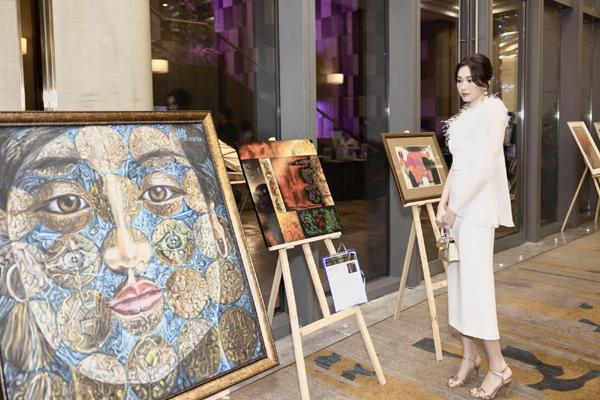 Tuổi 32 của Đặng Thu Thảo sau 2 lần sinh nở: Thần dược nhan sắc là gia đình viên mãn-6