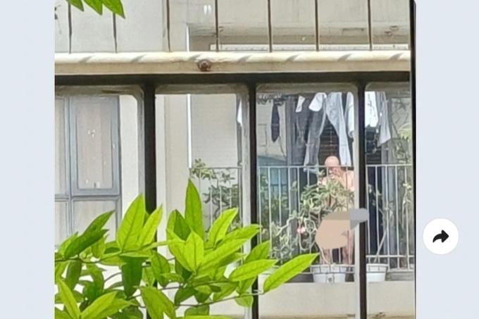 Dân chung cư hàng ngày phải ngắm... ảnh khỏa thân di động-1