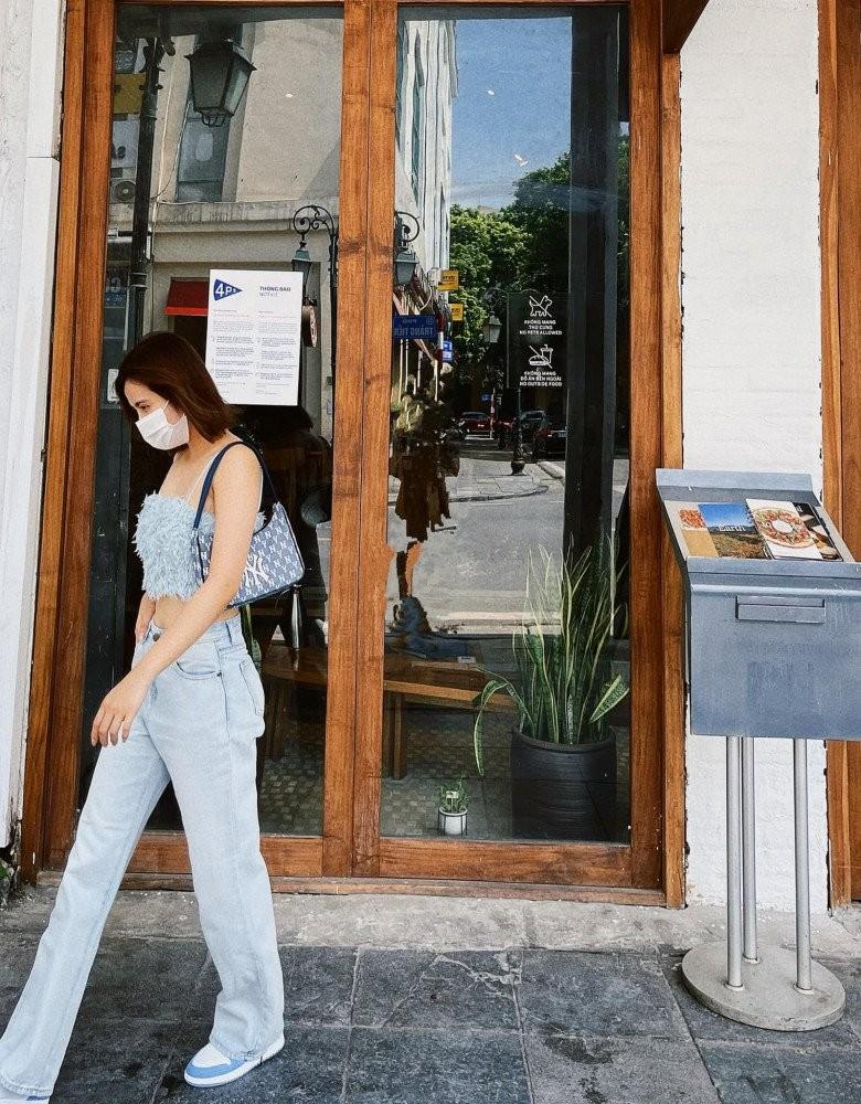 Huyền Lizzie khoe bộ sưu tập giày gây bất ngờ-8