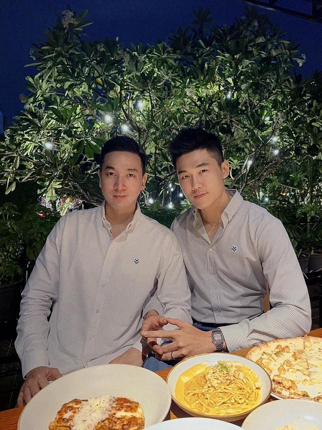 Tình yêu 2 chàng trai Người Ấy Là Ai: Mất 7 năm theo đuổi đối phương-5