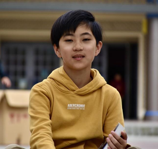 Cậu bé 12 tuổi tốt nghiệp Đại học với 5 tấm bằng gây xôn xao-1