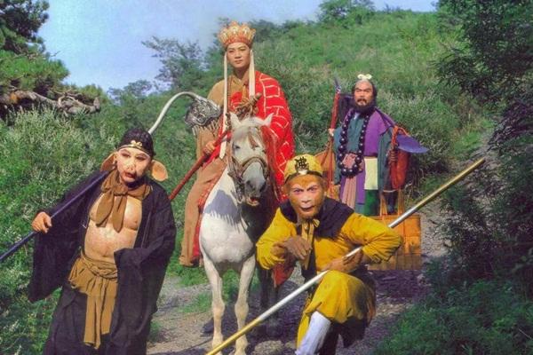 Nhan sắc nữ phụ lấn át Địch Lệ Nhiệt Ba ở phim rating 0%-8