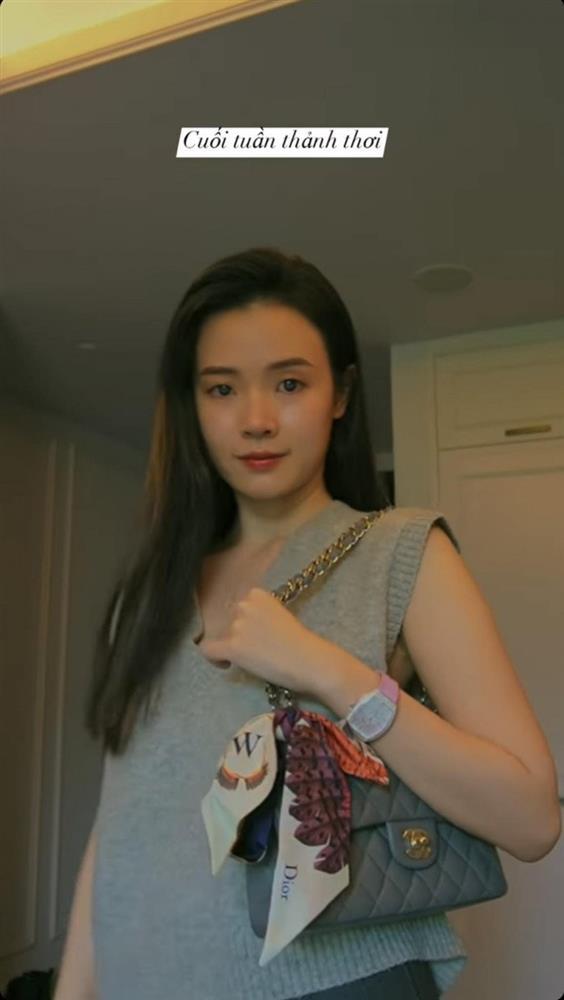 Giảng viên nhiều sổ đất Midu lên đồ xuống phố, fans bóc giá nghìn đô-3