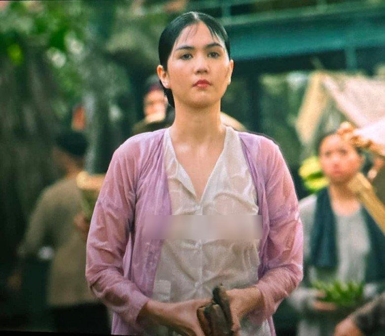 Từng chẳng ngại cởi, Ngọc Trinh nay thừa nhận không dám mặc váy cắt xẻ ra phố-4