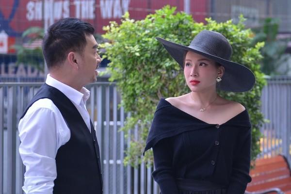 Khả Như tuổi U40 độc thân giàu có, body quyến rũ in đầy dấu mực-1