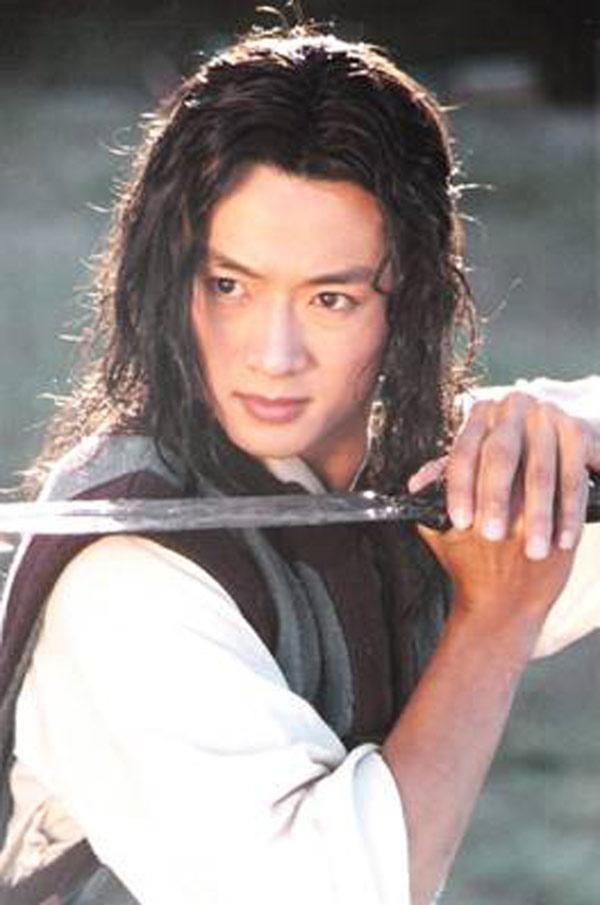 Kẻ nham hiểm, mê rượu và có cái tên xấu nhất trong tiểu thuyết của Kim Dung-7