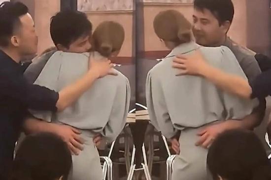 Tình cũ ôm nhau khóc nức nở giữa buổi họp lớp, bạn bè vỡ òa