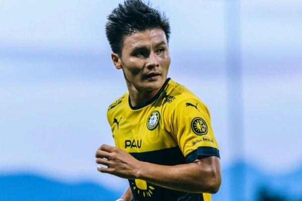 Báo Pháp nói điều cay đắng về thương vụ Quang Hải rời Pau FC-4