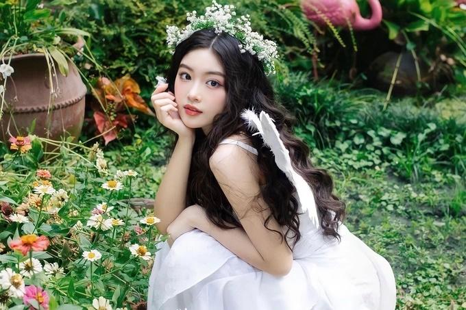 Con gái MC Quyền Linh cao 1,70m vừa xinh đẹp, vừa nhiều tài lẻ-2