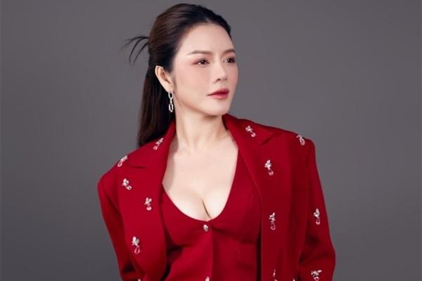 Sao Việt bị quấy rối: Fan rình rập nhà, khán giả cưỡng hôn trên sân khấu-8