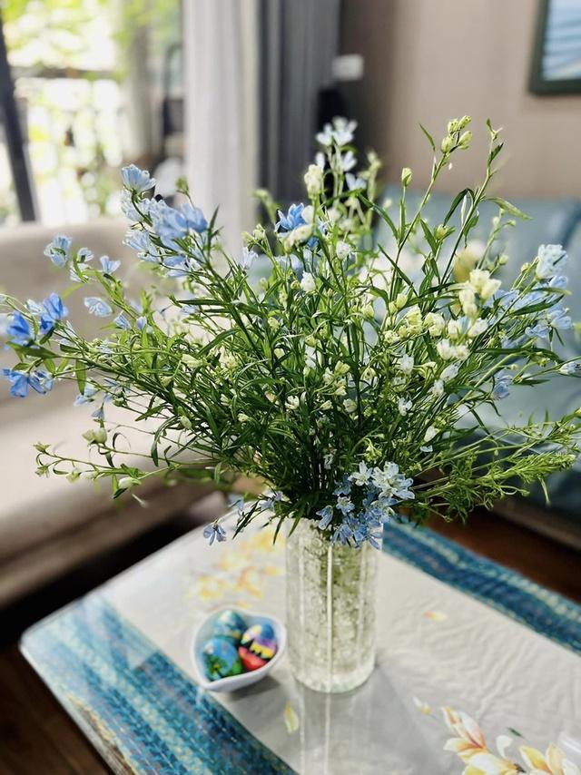 Lên chức to, tuổi 50 MC Diễm Quỳnh sống hạnh phúc trong căn nhà rực rỡ-10