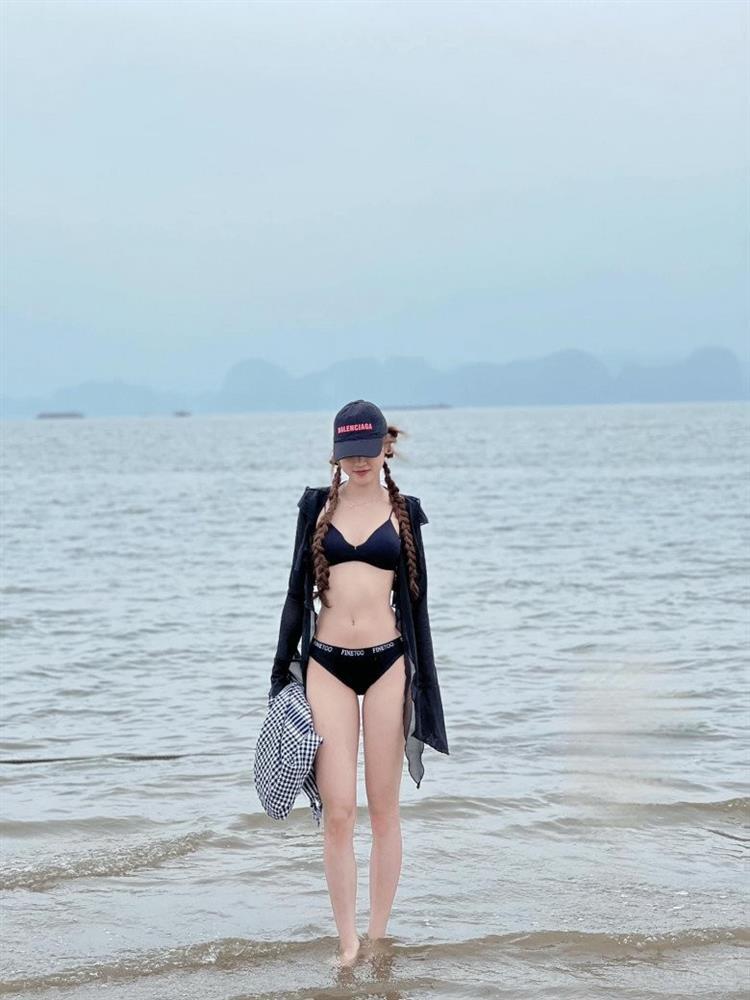 Nữ võ sĩ xinh nhất nhì Việt Nam gây choáng khi diện đồ tắm đẹp hơn hoa hậu-5