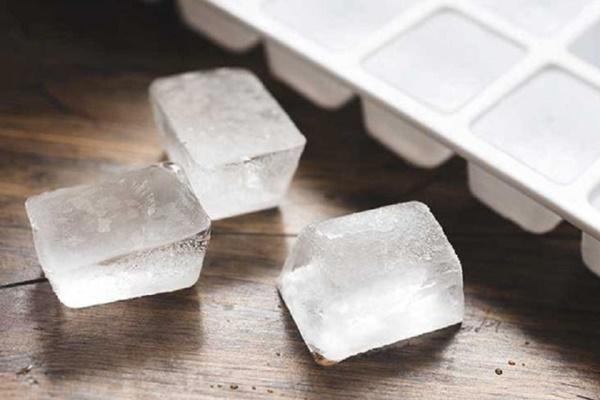 Mẹo làm đá đông nhanh chóng giúp tiết kiệm điện-1