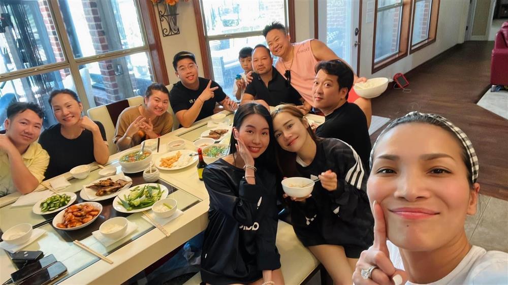 Biệt thự 1000 m2 của ca sĩ Hồng Ngọc ở Mỹ-5