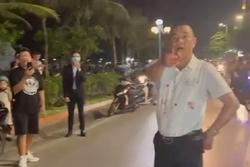 Cách chức Trưởng công an phường chửi, đánh người dân