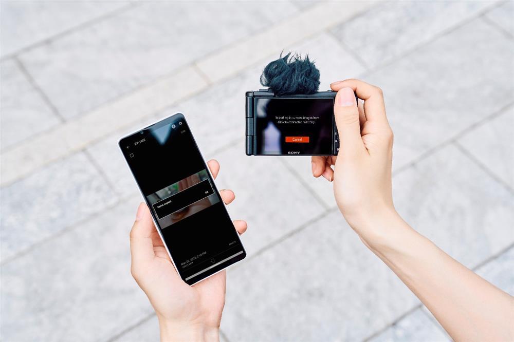 Sony ra mắt máy ảnh Vlog với ống kính zoom siêu rộng-2