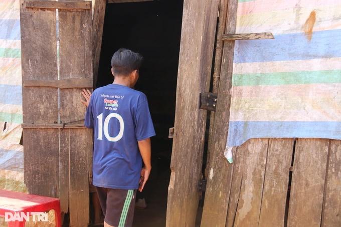 Chuyện ở làng phụ nữ chếnh choáng từ sáng sớm, đàn ông tơ tướp vì rượu-5