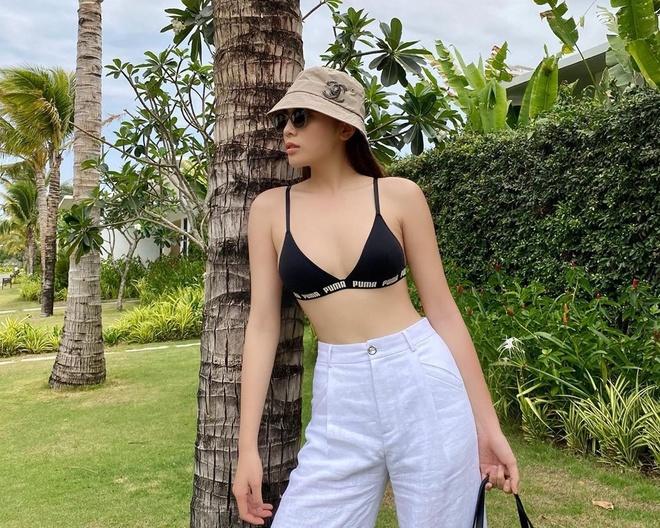 3 style đi biển của Kỳ Duyên: Khoe trọn 3 vòng sexy mà vẫn cá tính-6
