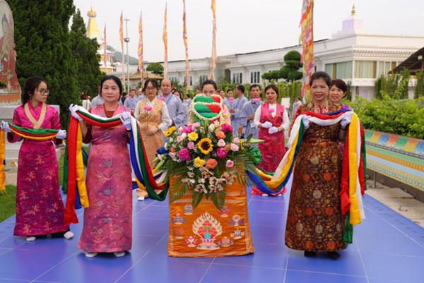 Lễ cung rước, khai mở và trưng bày Đại Tạng Kinh quý tại Bảo tháp Mandala Tây Thiên-4