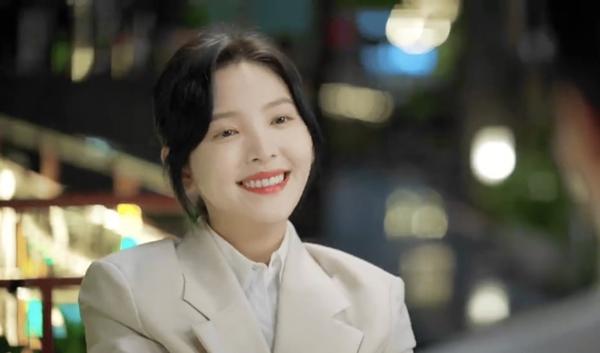 Nhan sắc mê hoặc của nữ chính khiến khán giả xem bất chấp dù phim tệ-3