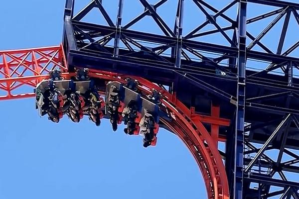 Khách Mỹ thảng thốt trước độ ngon của loại trái lạ Việt Nam-5