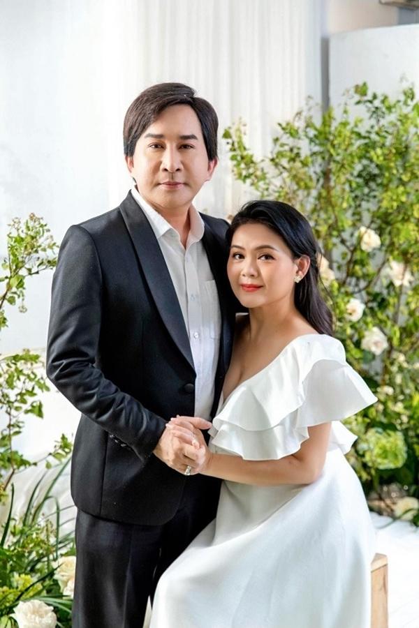 Kim Tử Long bị nói tham khi làm quá nhiều nghề, hé lộ hôn nhân với vợ kém 11 tuổi-5