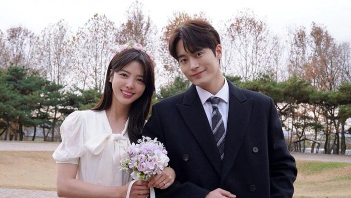 Song Joong Ki, Park Shin Hye... đều thông báo có con trước đám cưới-3