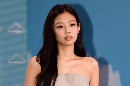 Jennie (BlackPink) tự nhận vai trong phim 18+ bị coi là rác phẩm