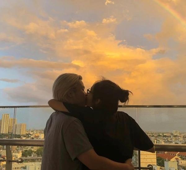 Quán quân Rap Việt mùa 2 Seachains thông báo kết hôn-3