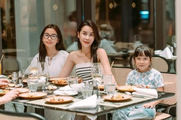 Lưu Hương Giang khiến nhiều người toát mồ hôi với học phí của 2 con gái-5