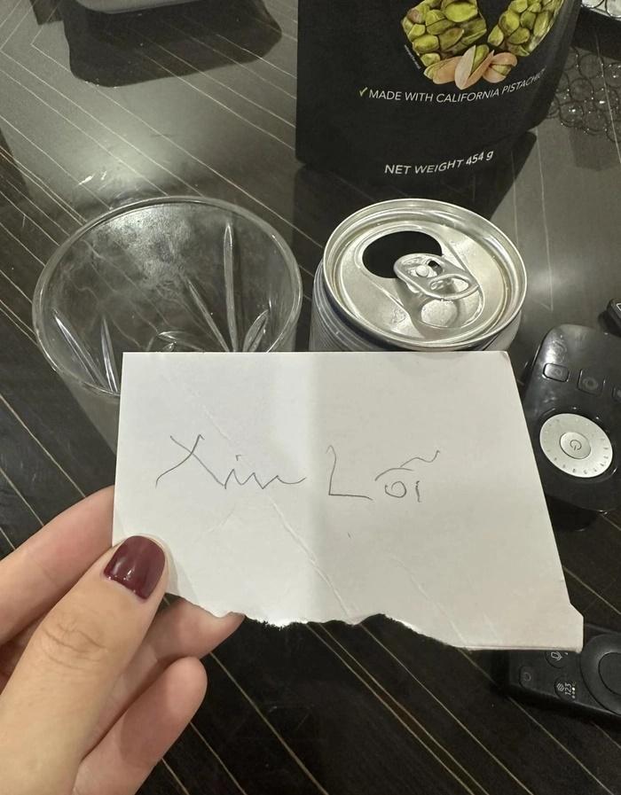 Công Lý tự tay viết lời xin lỗi gửi bà xã kém 15 tuổi sau khi làm việc này-1