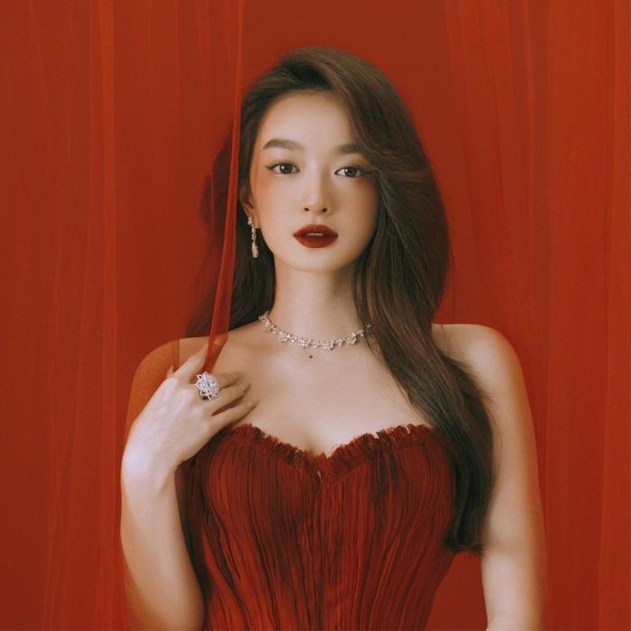 Kaity Nguyễn lột xác sau khi dính nghi vấn phẫu thuật thẩm mỹ-3