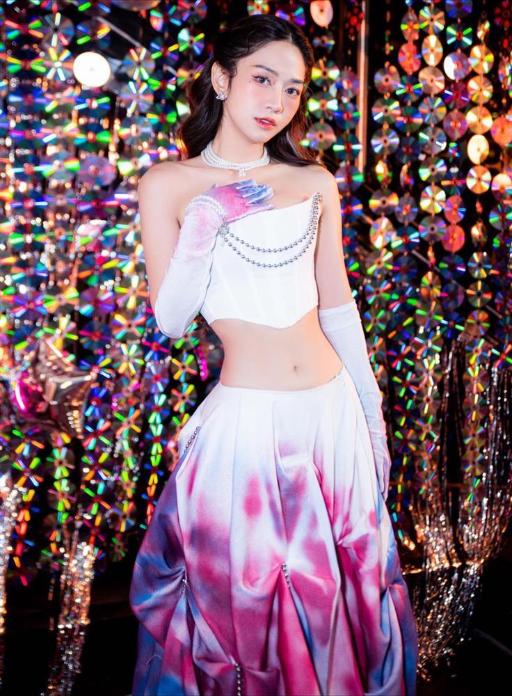 Tuổi thơ trong căn tập thể cũ, ngập nước thải của Lê Bống-2