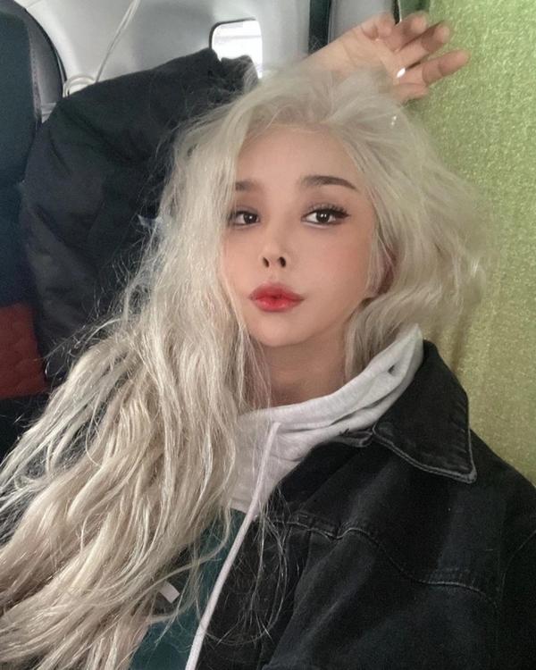 Thăng trầm cuộc đời của ngôi sao thần tượng chuyển giới đầu tiên xứ Hàn-6