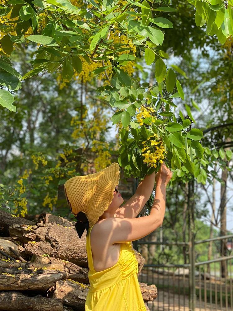 NSƯT Chiều Xuân ở tuổi U60 vẫn trẻ đẹp, duyên dáng-2