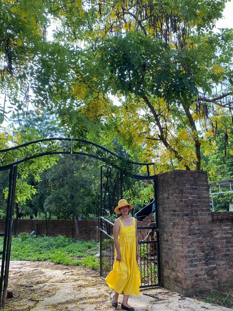 NSƯT Chiều Xuân ở tuổi U60 vẫn trẻ đẹp, duyên dáng-5