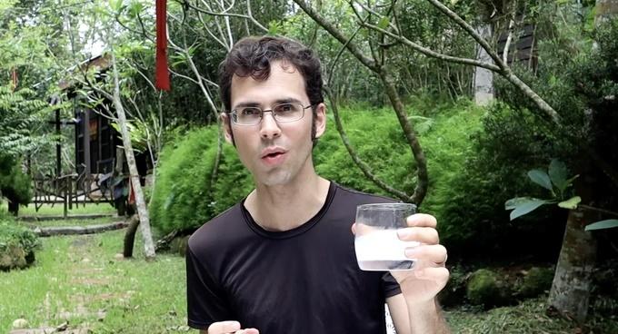 Khách Mỹ thảng thốt trước độ ngon của loại trái lạ Việt Nam-4