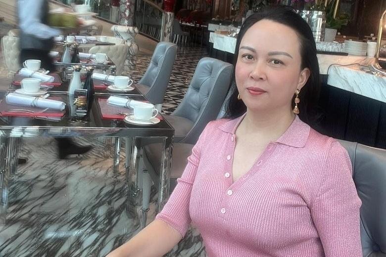 Con gái Phượng Chanel khoe dáng, bản sao Quách Ngọc Ngoan thành tâm điểm-12