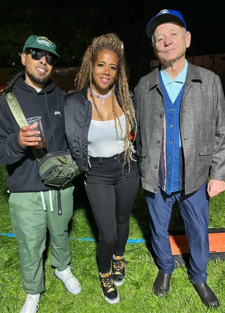 Diễn viên 72 tuổi gây sốc vì hẹn hò bạn gái kém gần 30 tuổi-1