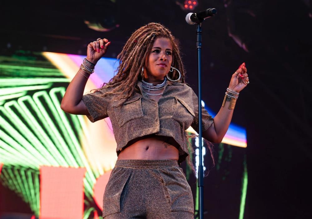 Diễn viên 72 tuổi gây sốc vì hẹn hò bạn gái kém gần 30 tuổi-3