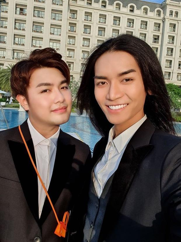 Tình yêu đồng tính 10 năm của cặp diễn viên hài hot Vbiz: Sống chung nhà, chờ ngày cưới-2