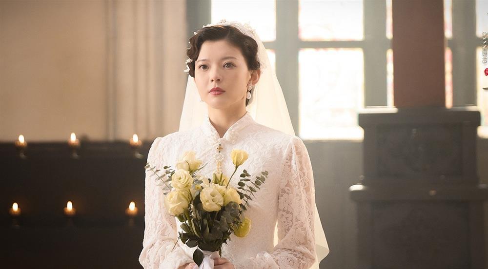 Bộ phim phi lý nhất hiện tại vẫn cực hot vì đôi chính xuất sắc-5